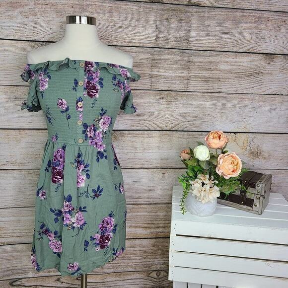 Xhilaration Green Floral Off Shoulder Smock Dress‎ Size Small - Picture 1 of 5